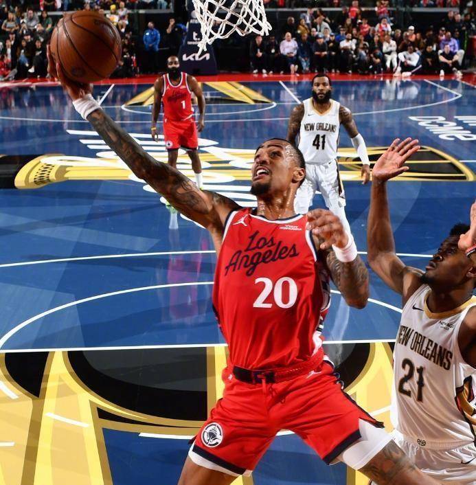 九游NBA季后赛倒计时，塞维利亚关键时刻门线救险，细节引发关注，话题不断，更衣室氛围转暖(2024年nba季后赛关键球绝杀球集锦)